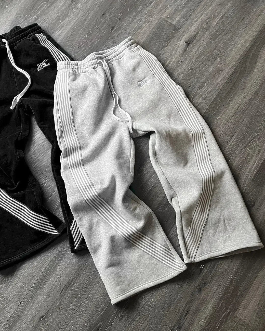Y2K Cargo Sweatpants